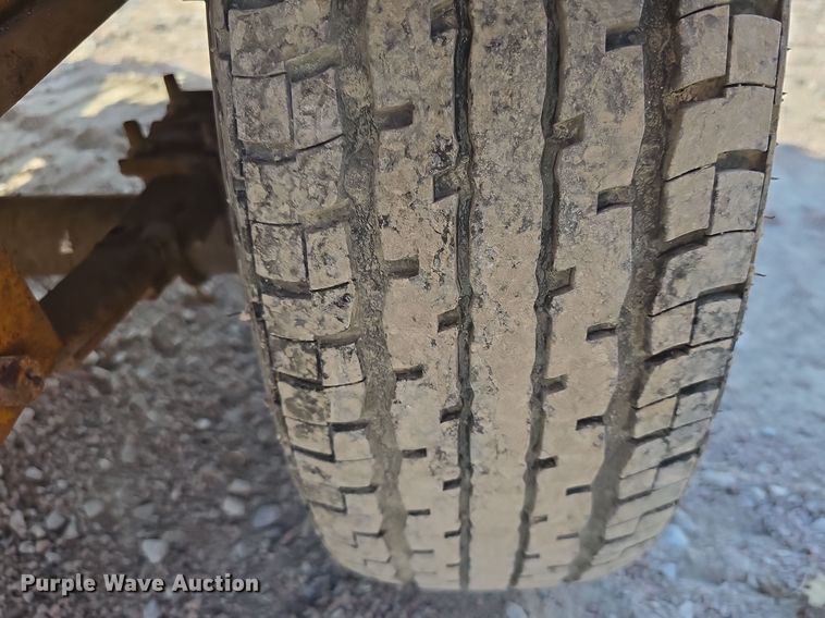 image for item LW9896 2007 Marathon Equipment Inc KEB260T tar kettle