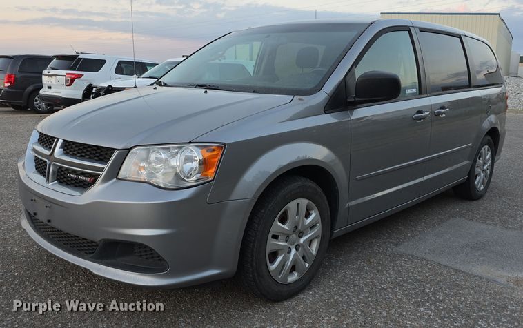 image for item LW9900 2016 Dodge Grand Caravan van