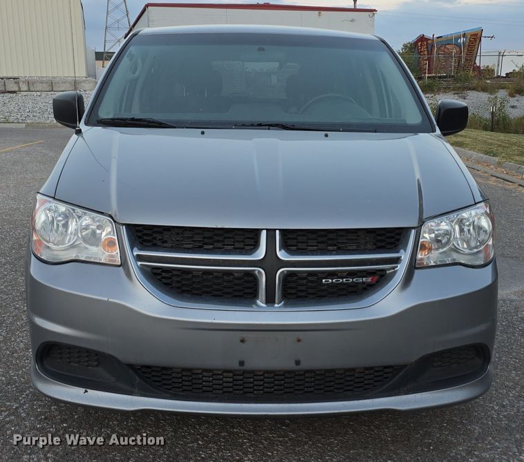 image for item LW9900 2016 Dodge Grand Caravan van