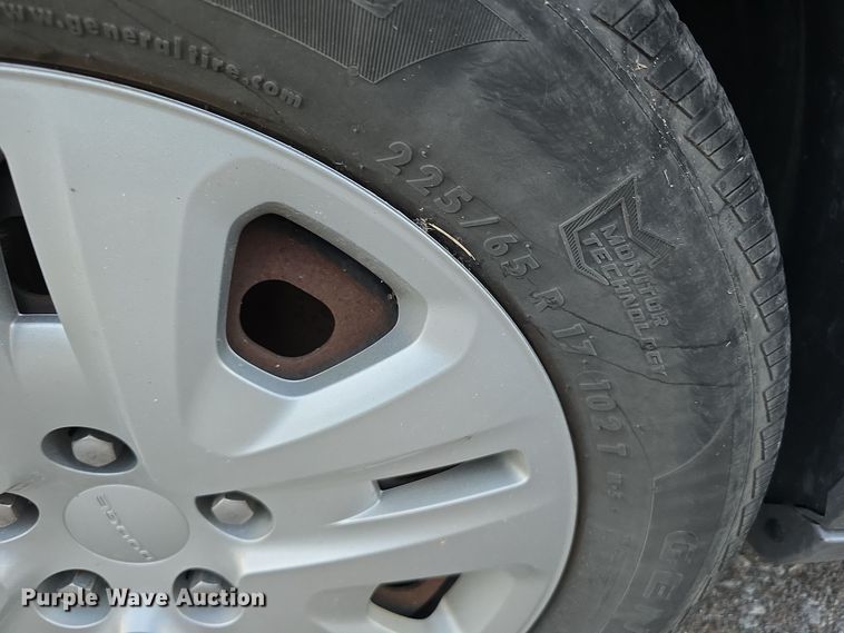 image for item LW9900 2016 Dodge Grand Caravan van