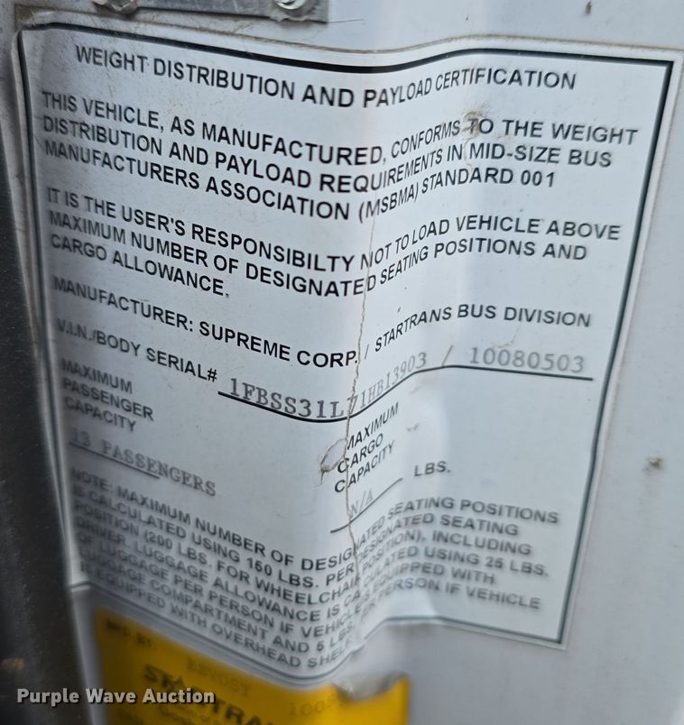 image for item LW9901 2001 Ford E350 Super Duty XLT van