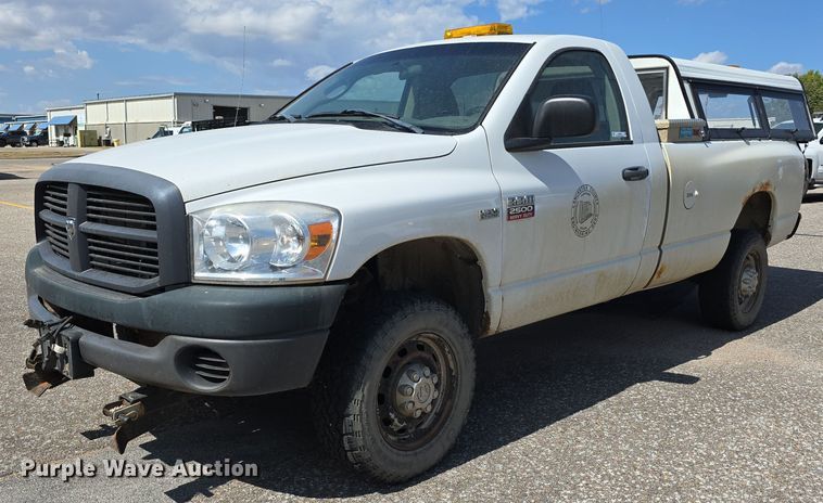 image for item LW9902 2008 Dodge Ram 2500HD pickup truck