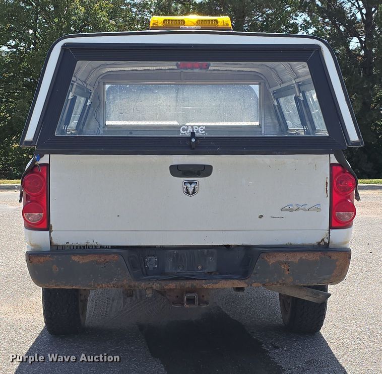 image for item LW9902 2008 Dodge Ram 2500HD pickup truck