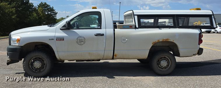 image for item LW9902 2008 Dodge Ram 2500HD pickup truck