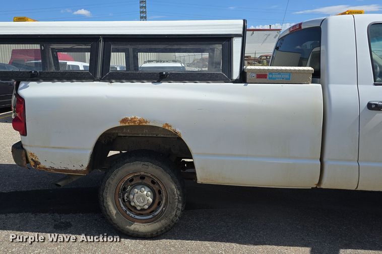 image for item LW9902 2008 Dodge Ram 2500HD pickup truck