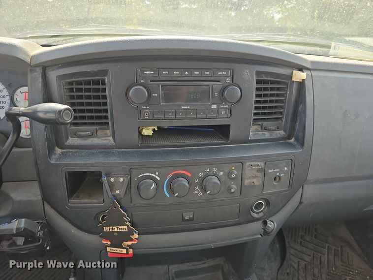 image for item LW9902 2008 Dodge Ram 2500HD pickup truck