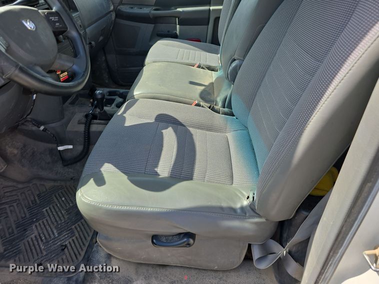 image for item LW9902 2008 Dodge Ram 2500HD pickup truck