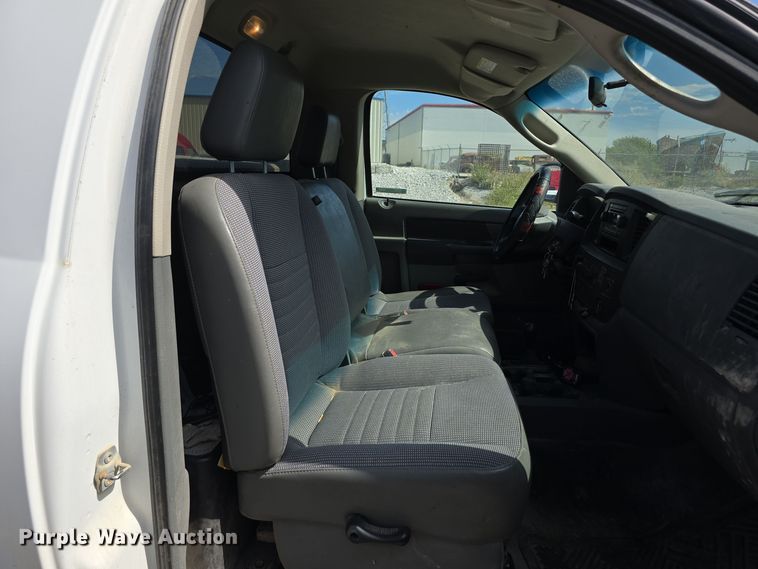 image for item LW9902 2008 Dodge Ram 2500HD pickup truck