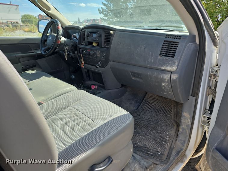 image for item LW9902 2008 Dodge Ram 2500HD pickup truck