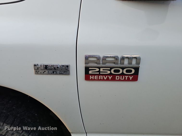 image for item LW9903 2008 Dodge Ram 2500HD pickup truck