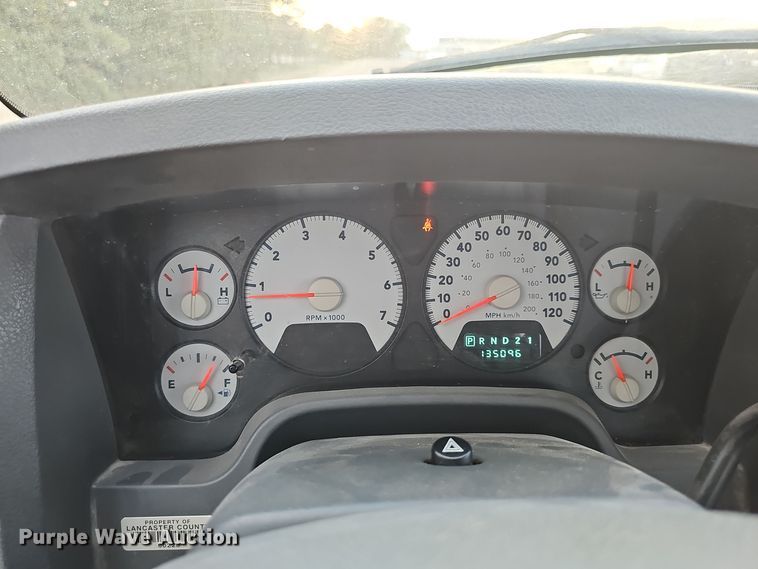 image for item LW9903 2008 Dodge Ram 2500HD pickup truck