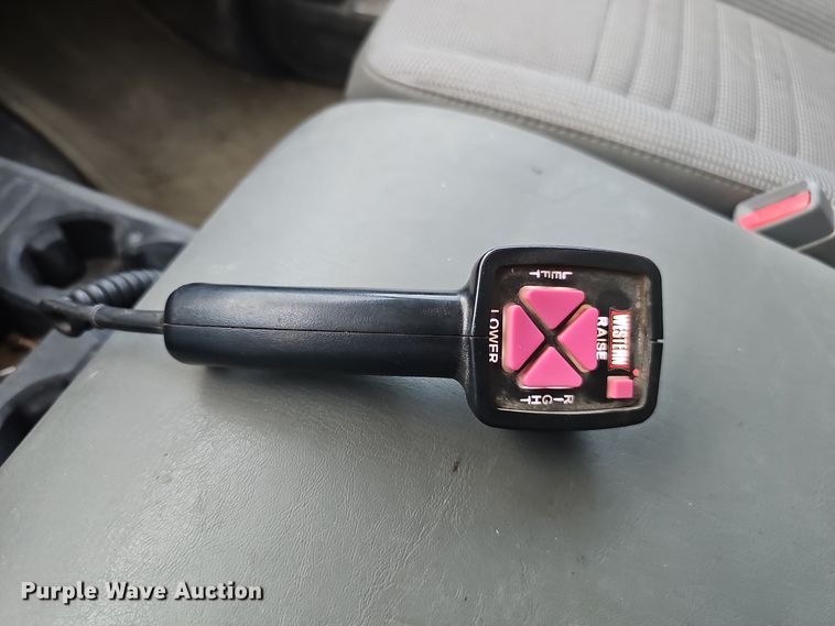 image for item LW9903 2008 Dodge Ram 2500HD pickup truck