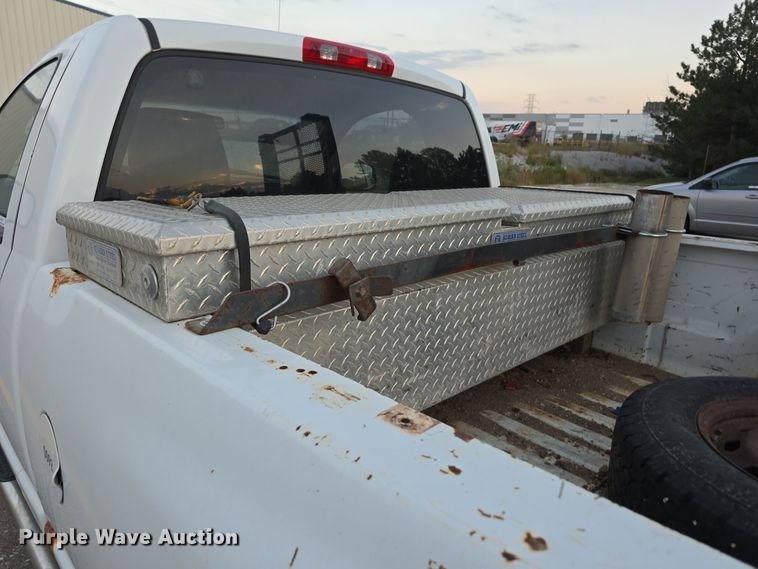 image for item LW9904 2008 Dodge Ram 2500HD pickup truck