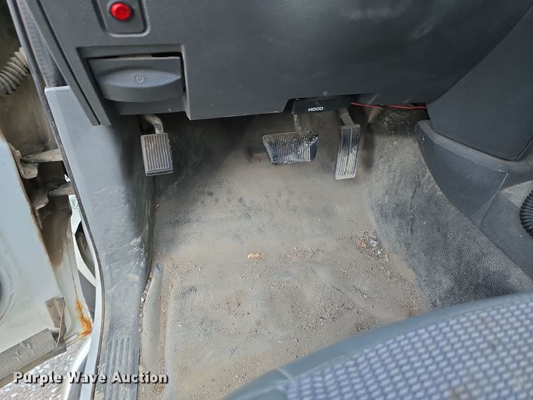 image for item LW9904 2008 Dodge Ram 2500HD pickup truck