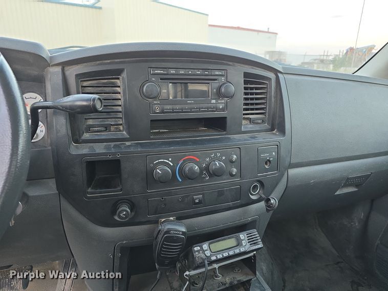 image for item LW9904 2008 Dodge Ram 2500HD pickup truck