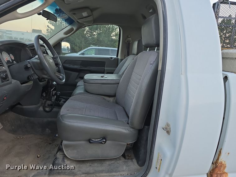 image for item LW9904 2008 Dodge Ram 2500HD pickup truck