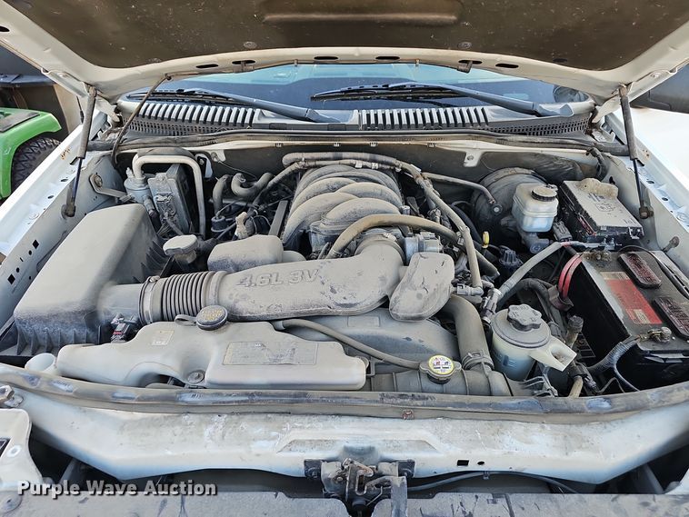 image for item LW9907 2010 Ford Explorer XLT SUV