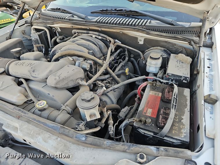 image for item LW9907 2010 Ford Explorer XLT SUV