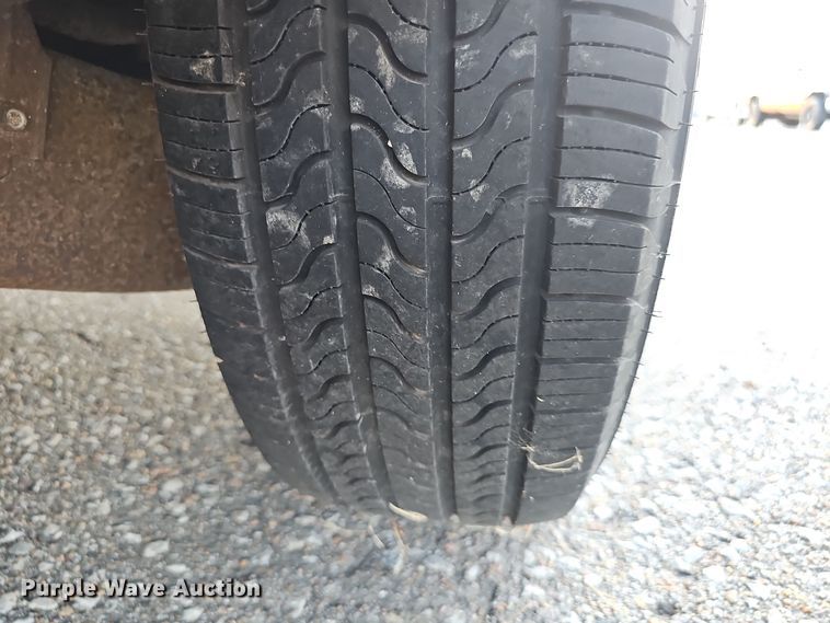 image for item LW9907 2010 Ford Explorer XLT SUV