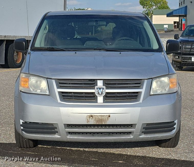 image for item LW9908 2010 Dodge Grand Caravan SE van