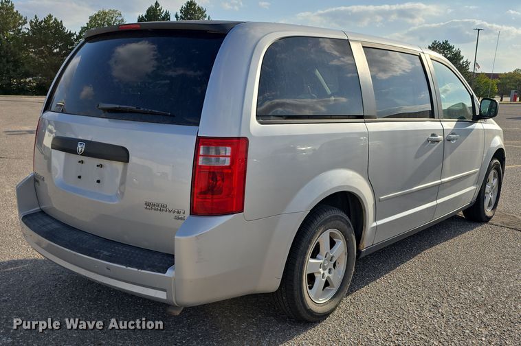 image for item LW9908 2010 Dodge Grand Caravan SE van
