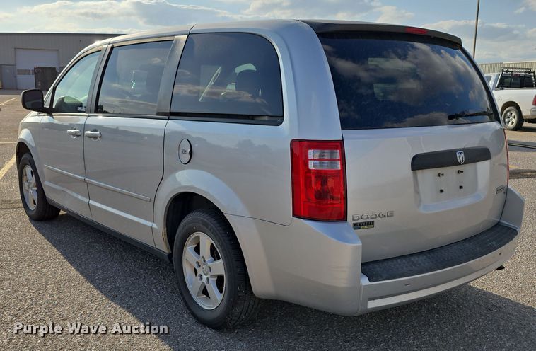 image for item LW9908 2010 Dodge Grand Caravan SE van