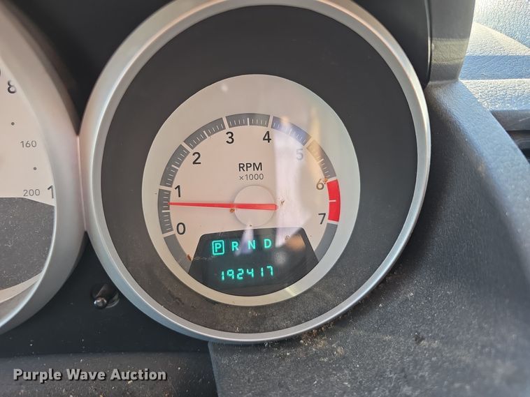 image for item LW9908 2010 Dodge Grand Caravan SE van