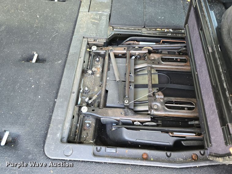 image for item LW9908 2010 Dodge Grand Caravan SE van