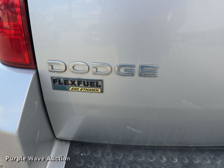 image for item LW9908 2010 Dodge Grand Caravan SE van