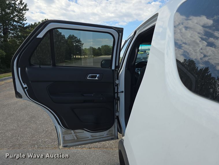 image for item LW9910 2014 Ford Explorer Police Interceptor SUV