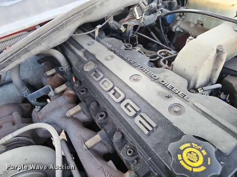 image for item LW9912 2001 Dodge Ram 2500 Laramie SLT Quad Cab pickup truck