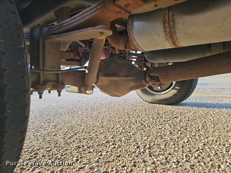 image for item LW9912 2001 Dodge Ram 2500 Laramie SLT Quad Cab pickup truck