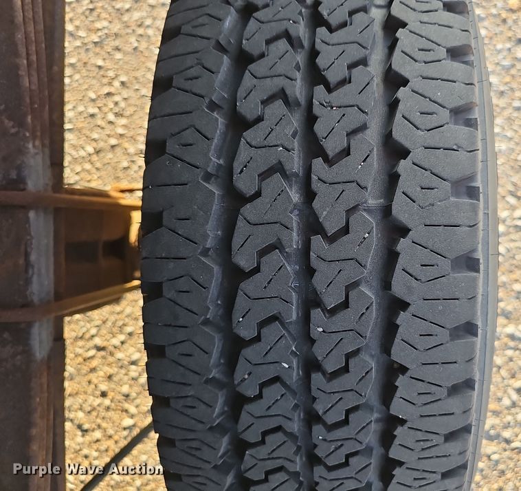 image for item LW9912 2001 Dodge Ram 2500 Laramie SLT Quad Cab pickup truck