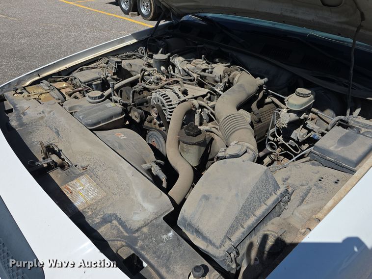 image for item LW9913 2002 Ford Crown Victoria Police Interceptor 