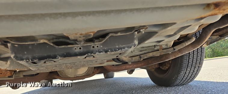 image for item LW9913 2002 Ford Crown Victoria Police Interceptor 