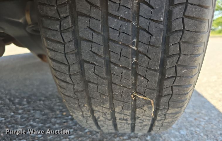 image for item LW9913 2002 Ford Crown Victoria Police Interceptor 