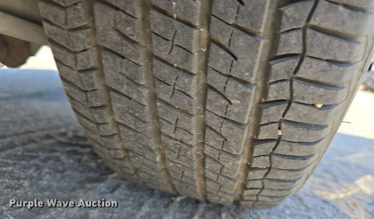 image for item LW9913 2002 Ford Crown Victoria Police Interceptor 