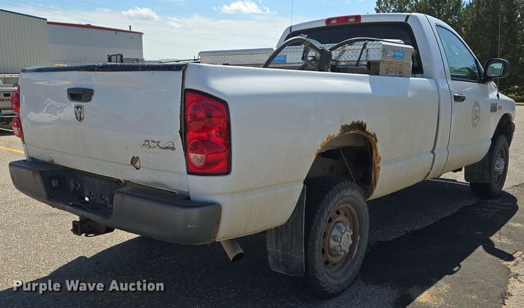 image for item LW9914 2008 Dodge Ram 2500HD pickup truck
