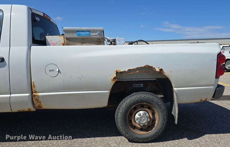 image for item LW9914 2008 Dodge Ram 2500HD pickup truck