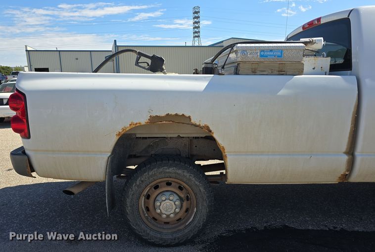image for item LW9914 2008 Dodge Ram 2500HD pickup truck
