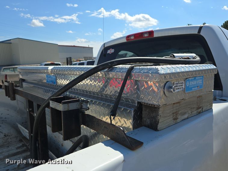 image for item LW9914 2008 Dodge Ram 2500HD pickup truck