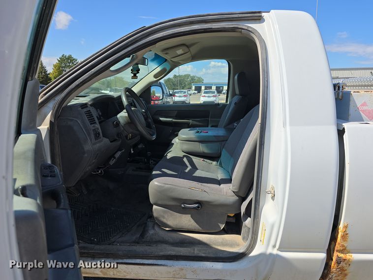 image for item LW9914 2008 Dodge Ram 2500HD pickup truck