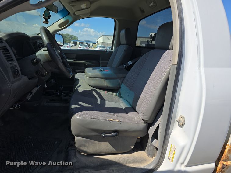 image for item LW9914 2008 Dodge Ram 2500HD pickup truck