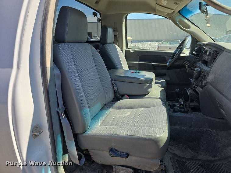 image for item LW9914 2008 Dodge Ram 2500HD pickup truck