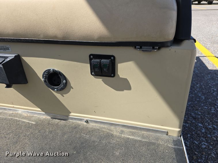 image for item LW9915 2006 Club Car 34 golf cart