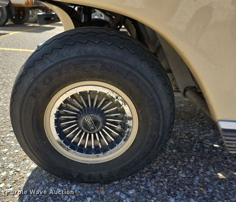 image for item LW9915 2006 Club Car 34 golf cart