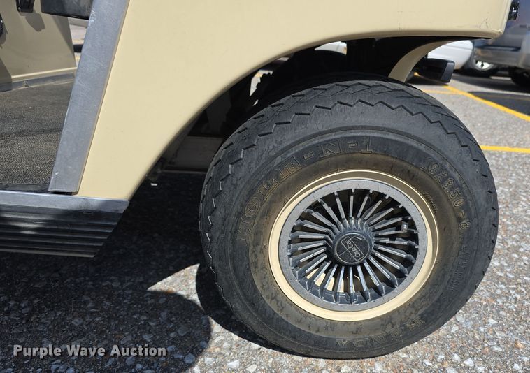 image for item LW9915 2006 Club Car 34 golf cart