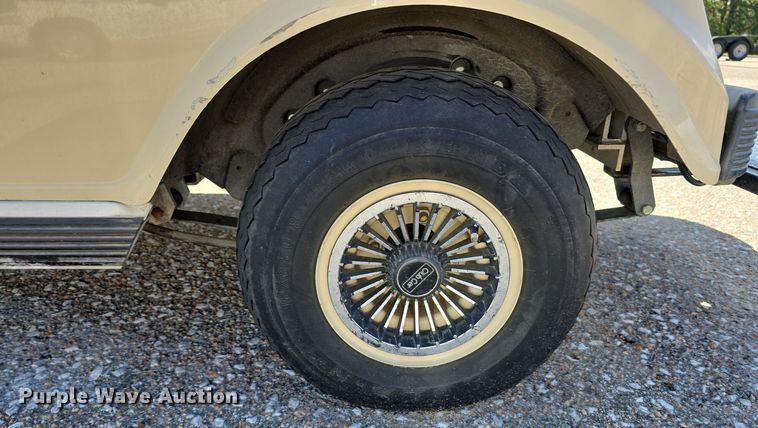 image for item LW9915 2006 Club Car 34 golf cart