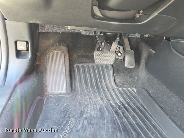 image for item LW9919 2018 Honda Accord Touring 