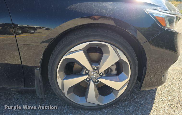 image for item LW9919 2018 Honda Accord Touring 
